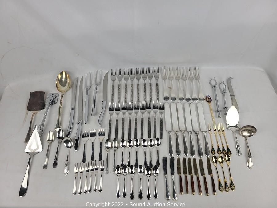 The Lockhart  Stainless Steel Unique Culinary Knife Set