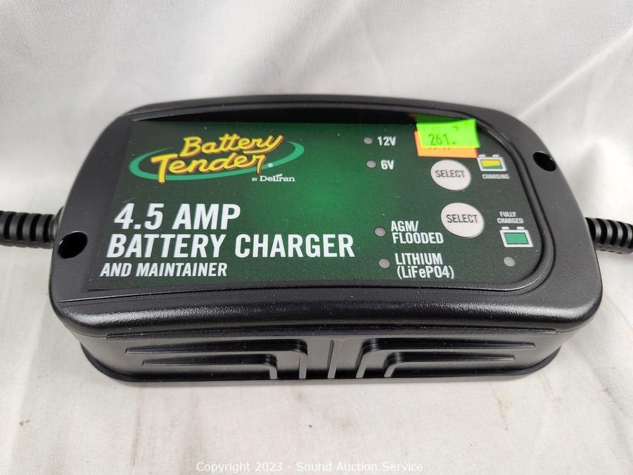 Black & Decker BM3B Battery Charger - Roller Auctions