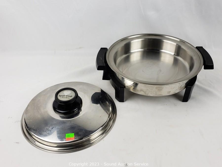 Sound Auction Service - Auction: 03/15/22 Dodds, Hobbs & Others Online  Auction ITEM: Oster 3qt Duraceramic Fondue Pot