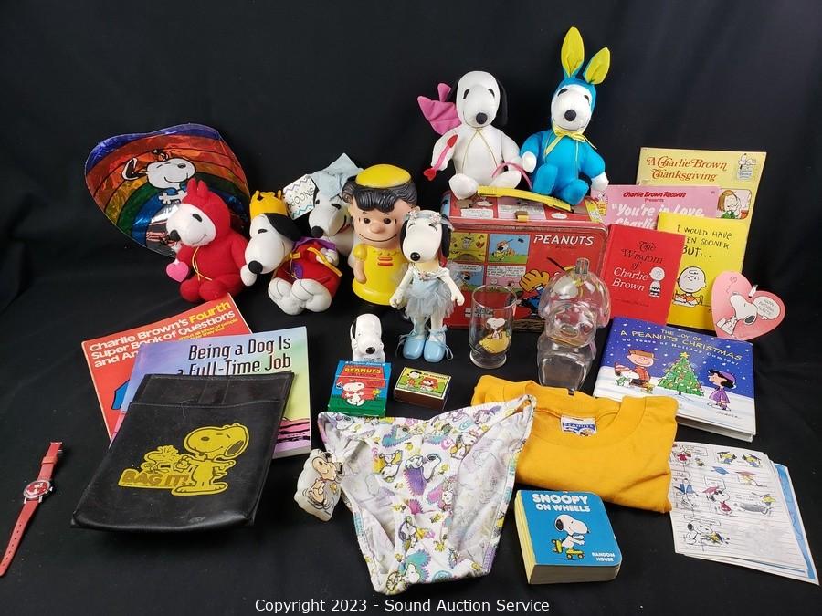 Snoopy Other Items in Toys & Collectibles