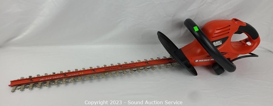 Sound Auction Service - Auction: 11/14/17 Multi-Consignor Estate Auction  ITEM: Black And Decker Grass Hog Electric Trimmer
