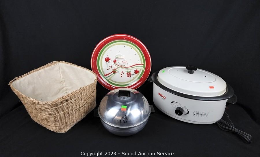 Sound Auction Service - Auction: 03/25/23 SAS Warwick, Bakewell Online  Auction ITEM: 10pc Kirkland Stainless Cookware Set