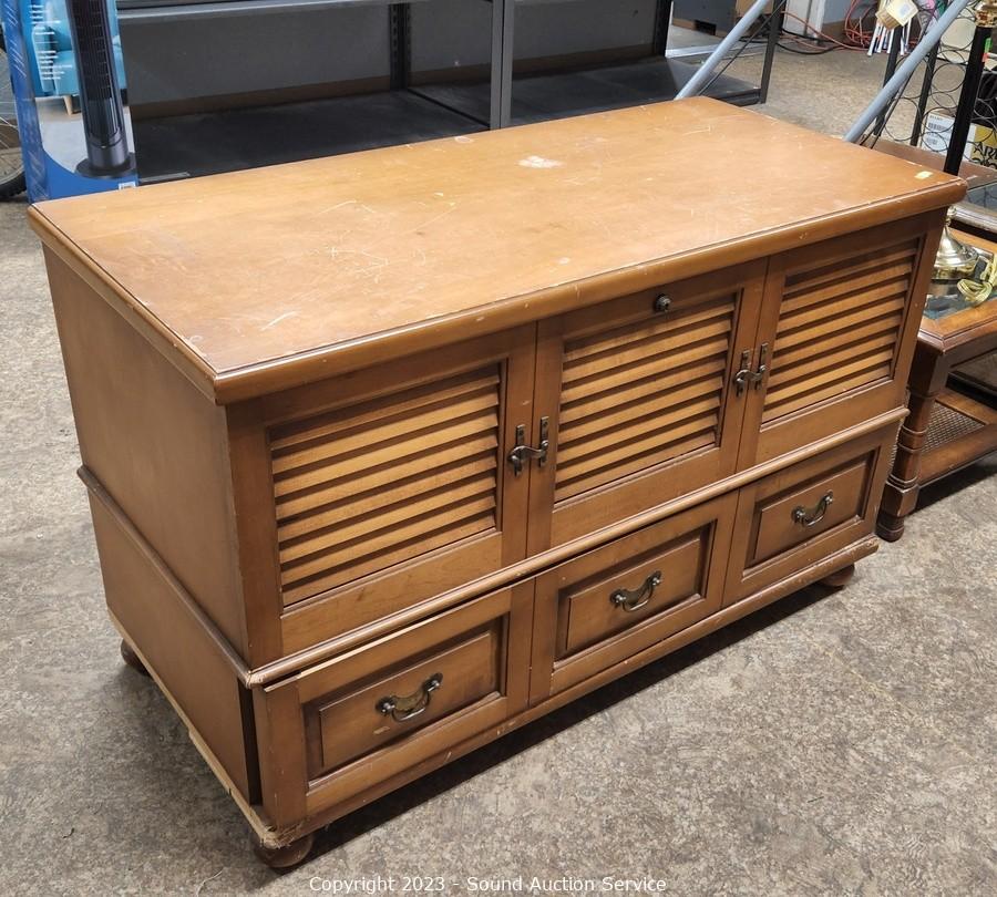 Sound Auction Service - Auction: 03/26/19 Baker & Overfield