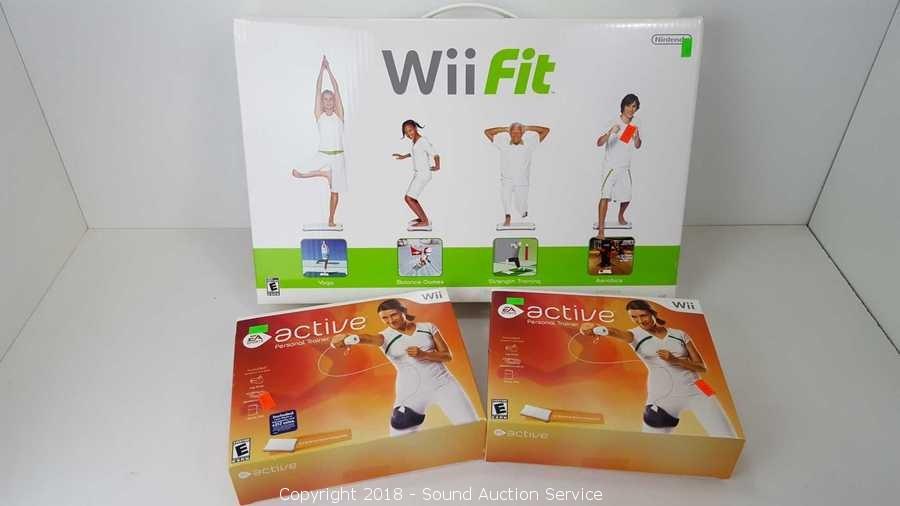 Wii Active Personal Trainer Package Game Disc Leg Strap Resistance Band!