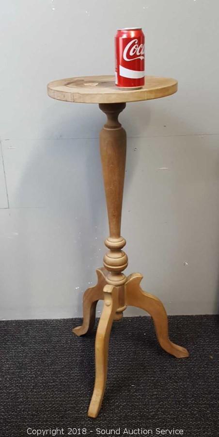 4/05/18 Tea Cups, Fine China, Tools - Estate Auction