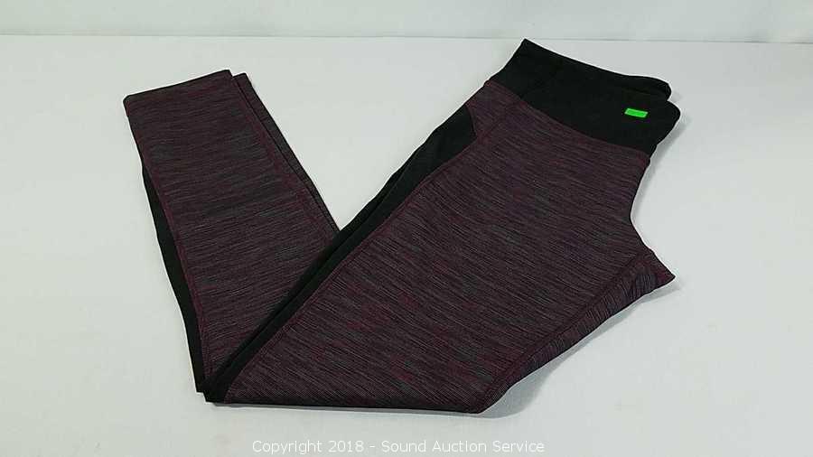 Sound Auction Service - Auction: 4/19/18 Spirits & Home Decor Auction ITEM:  (3) Pairs of Felina Leggings & Wool Top - Large