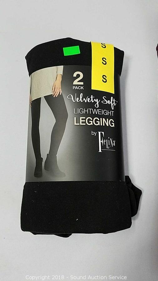 Sound Auction Service - Auction: 04/17/18 Rau Photography & Home  Furnishings Auction ITEM: (4) Pairs of Lightweight Ladies Leggings - Small