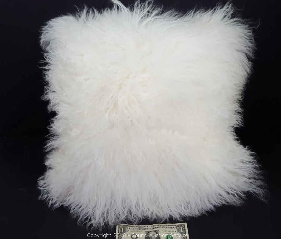 4/24/18 Zippo Collection, Communications, Home Furnishings & Store Returns Auction