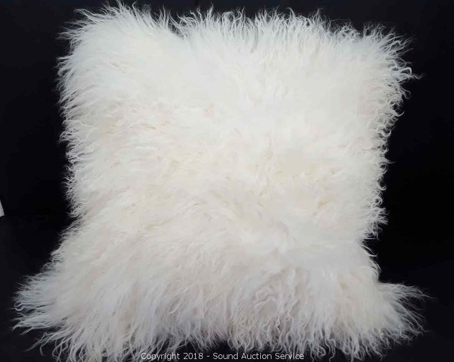 4/24/18 Zippo Collection, Communications, Home Furnishings & Store Returns Auction