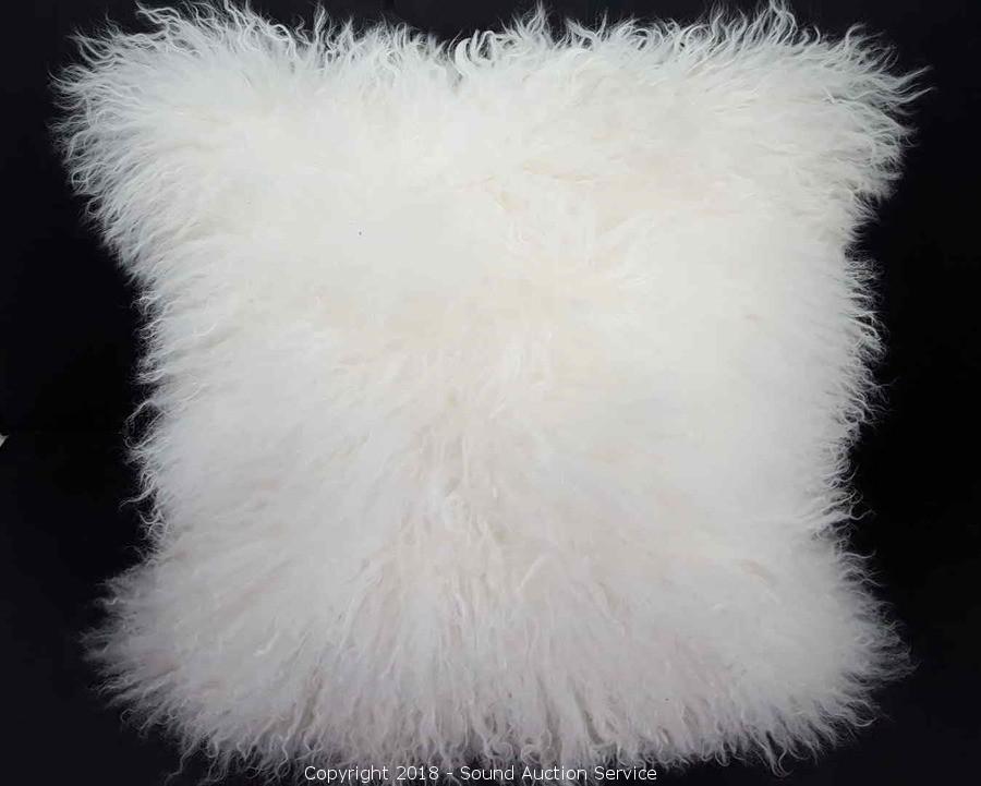 4/24/18 Zippo Collection, Communications, Home Furnishings & Store Returns Auction