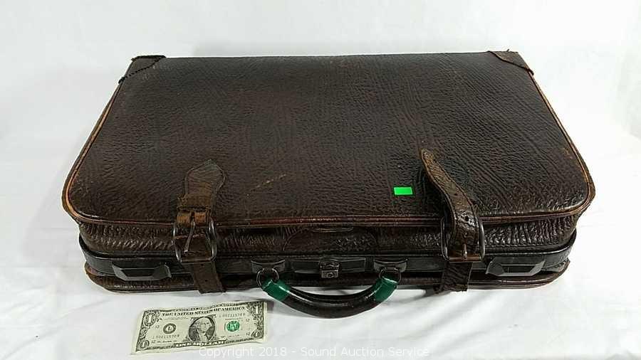 Sound Auction Service - Auction: 06/12/18 Kemp High End Estate Auction  ITEM: Early 1900's Genuine Shark & Seal Skin Suitcase