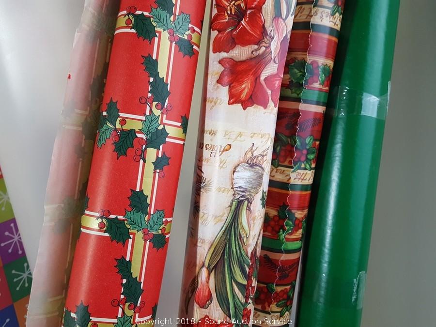 Sold at Auction: RUBBERMAID Wrapping Paper Holder