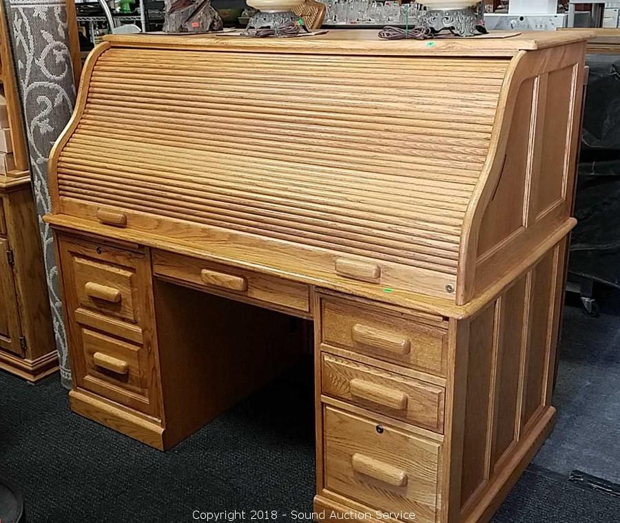 Golden oak deals roll top desk