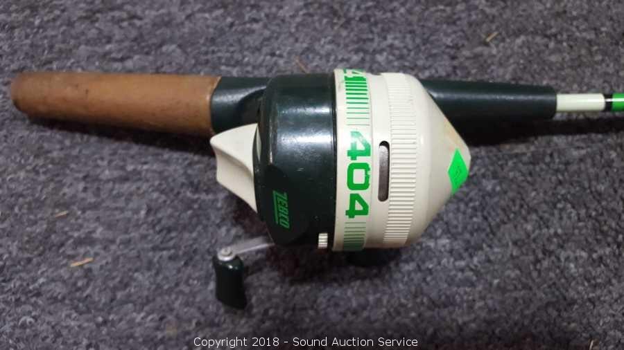 Sound Auction Service - Auction: 08/02/18 Hunting, Fishing & Outdoors  Auction ITEM: Vtg. Zebco 5.5ft 2pc.Centennial Rod w/404 Reel