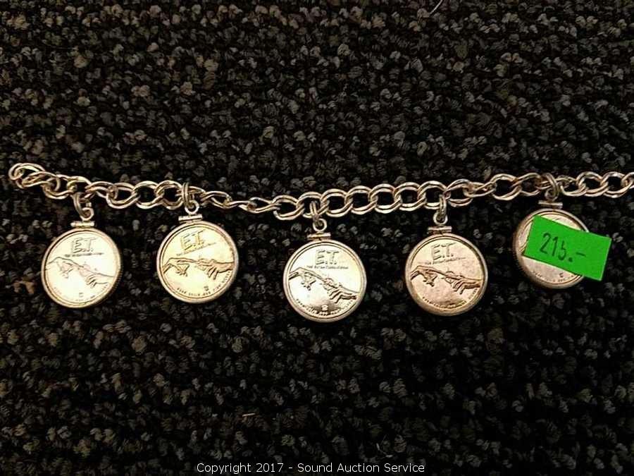 Star Wars, Sports, Collectibles Online Auction