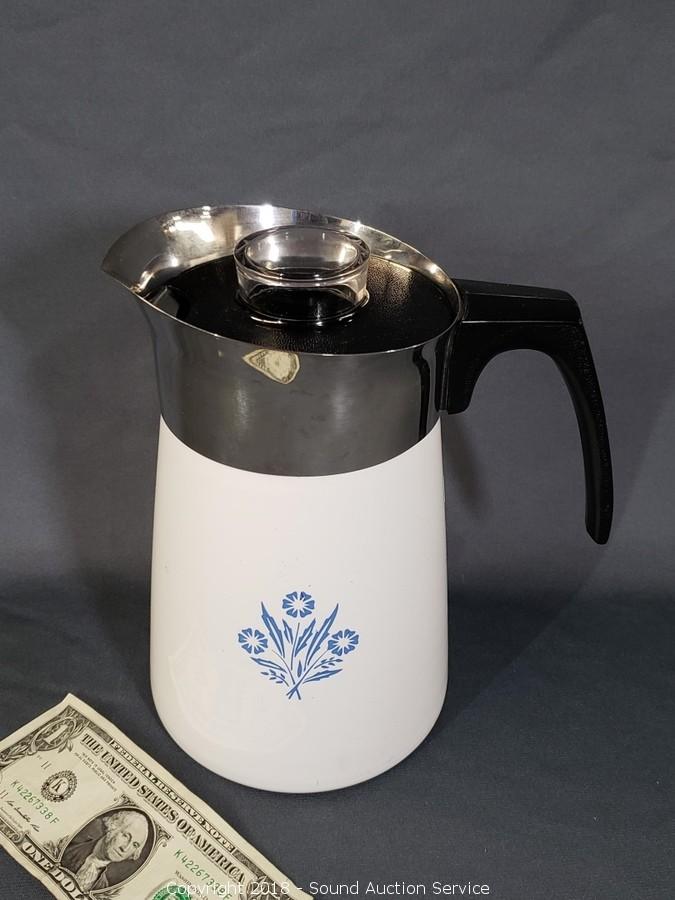 CorningWare 10 cup coffee pot - Lil Dusty Online Auctions - All Estate  Services, LLC