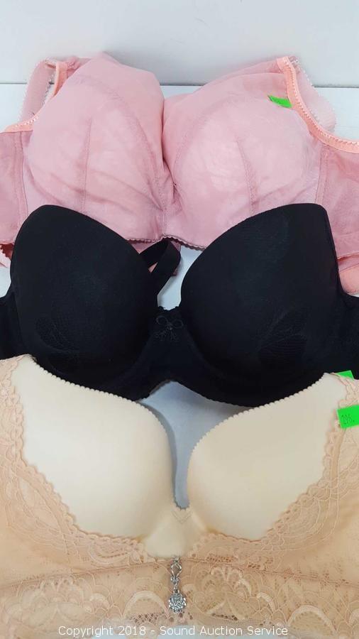 Sound Auction Service - Auction: 10/02/18 Summer's End Auction ITEM: (3)  NEW Size 34A? Women's Padded Bras