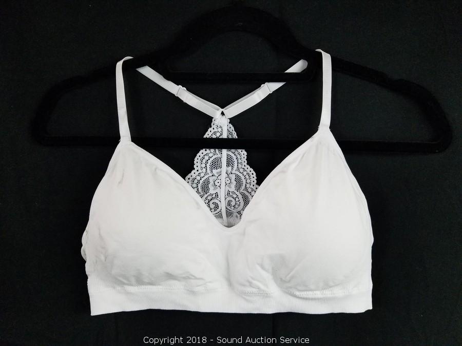 Sound Auction Service - Auction: 10/04/18 New & Lightly Used Store Returns  Auction ITEM: 1 Jessica Simpson Seamless Bralette - Large