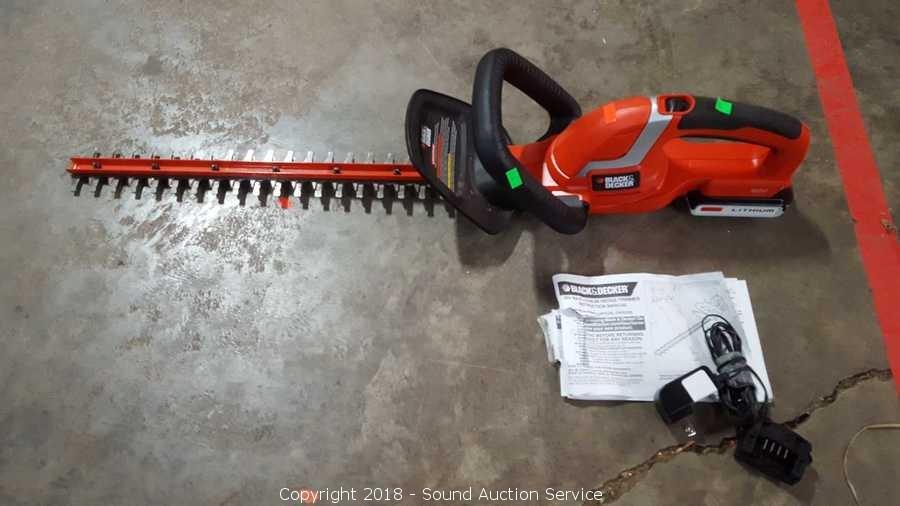 Sound Auction Service - Auction: 03/23/21 Armstrong, Cockrell & Others  Online Auction ITEM: Black & Decker 22 Electric Hedge Trimmer