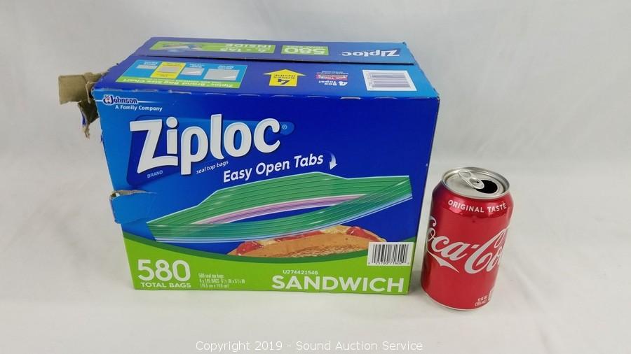 25) PACKS OF ZIPLOC SANDWICH BAGGIES (580 BAGGIES TOTAL PER PACK) - Earl's  Auction Company