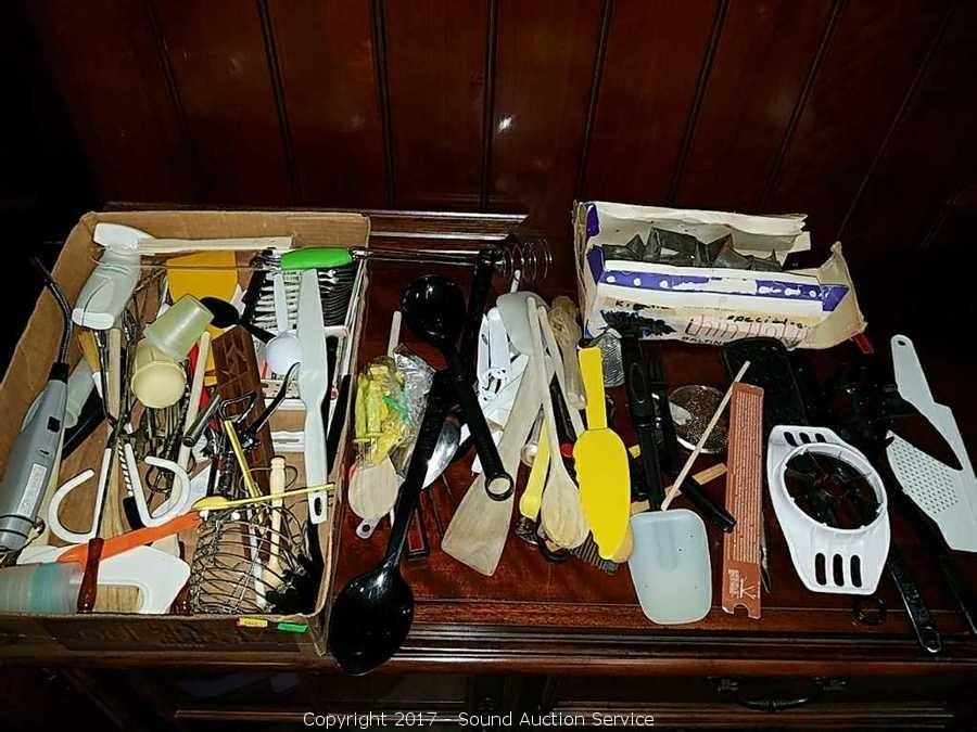 Hawks Estate Auction