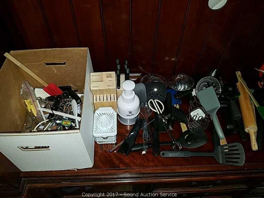 Hawks Estate Auction