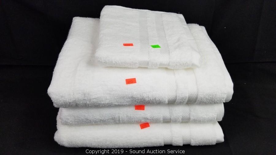 GRANDEUR TOWEL SET 3 (1 Bath Towel + 2 Hand Towel)