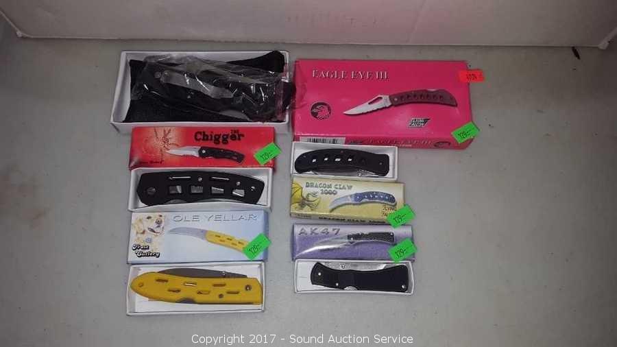 Sound Auction Service - Auction: Hawks Estate Auction Pt. 2 ITEM: 5 NIP  Frost Cutlery Pocket Knives