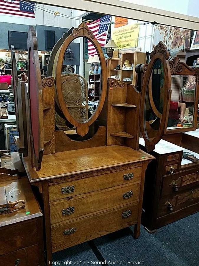 Sound Auction Service - Auction: Hawks Estate Auction Pt. 2 ITEM: Antique  Oak Tri-Mirror 3 Drawer Dresser