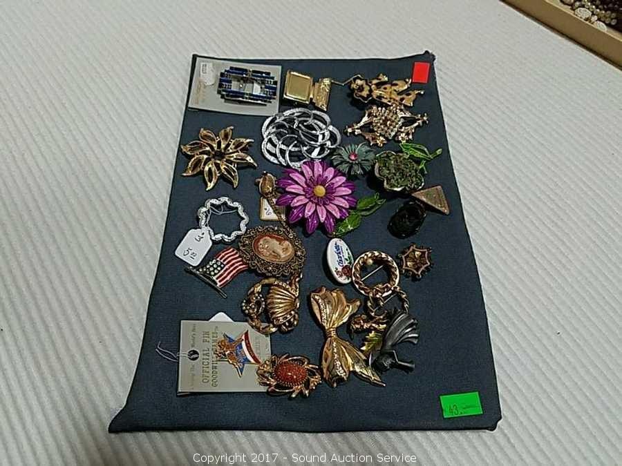 Doyle & Garrison Estate Auction