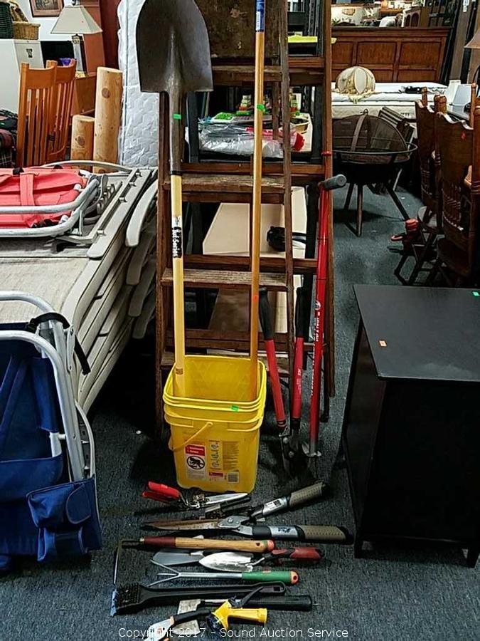 Doyle & Garrison Estate Auction