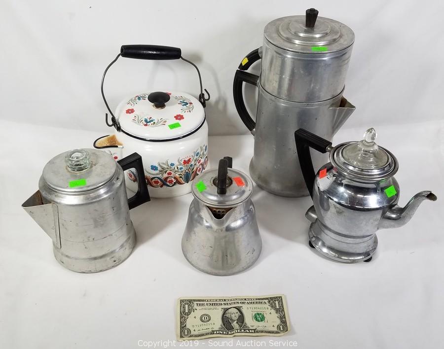 Sold at Auction: WEAR-EVER ALUMINUM COFFEE POT