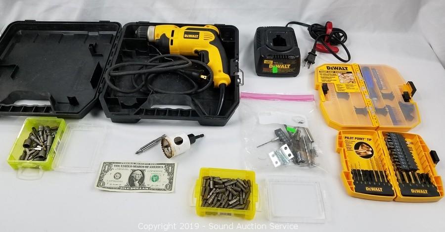 Sound Auction Service - Auction: 02/12/19 Major Appliances, Tools & Home  Improvement Online Auction ITEM: Black & Decker 900Amp 12V Portable Power  Station