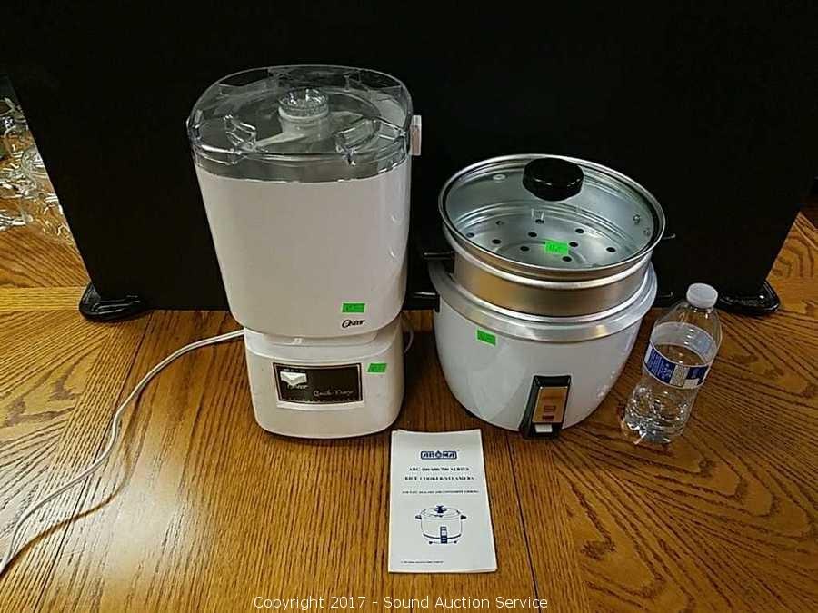 CHEFMAN ELECTRIC KETTLE & DASH MINI RICE COOKER IN BOXES - Earl's Auction  Company
