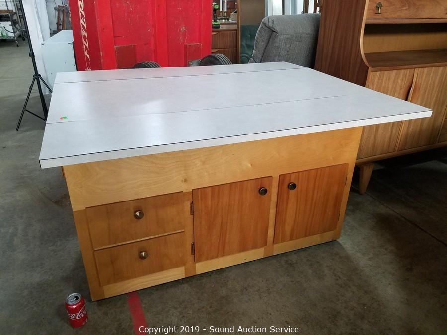 10/08/19 Mines, Metzelaar, Tosteven & Others Estate Auction