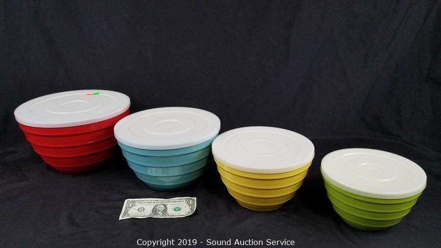 Pandex 4-piece melamine mixing bowls with lids 