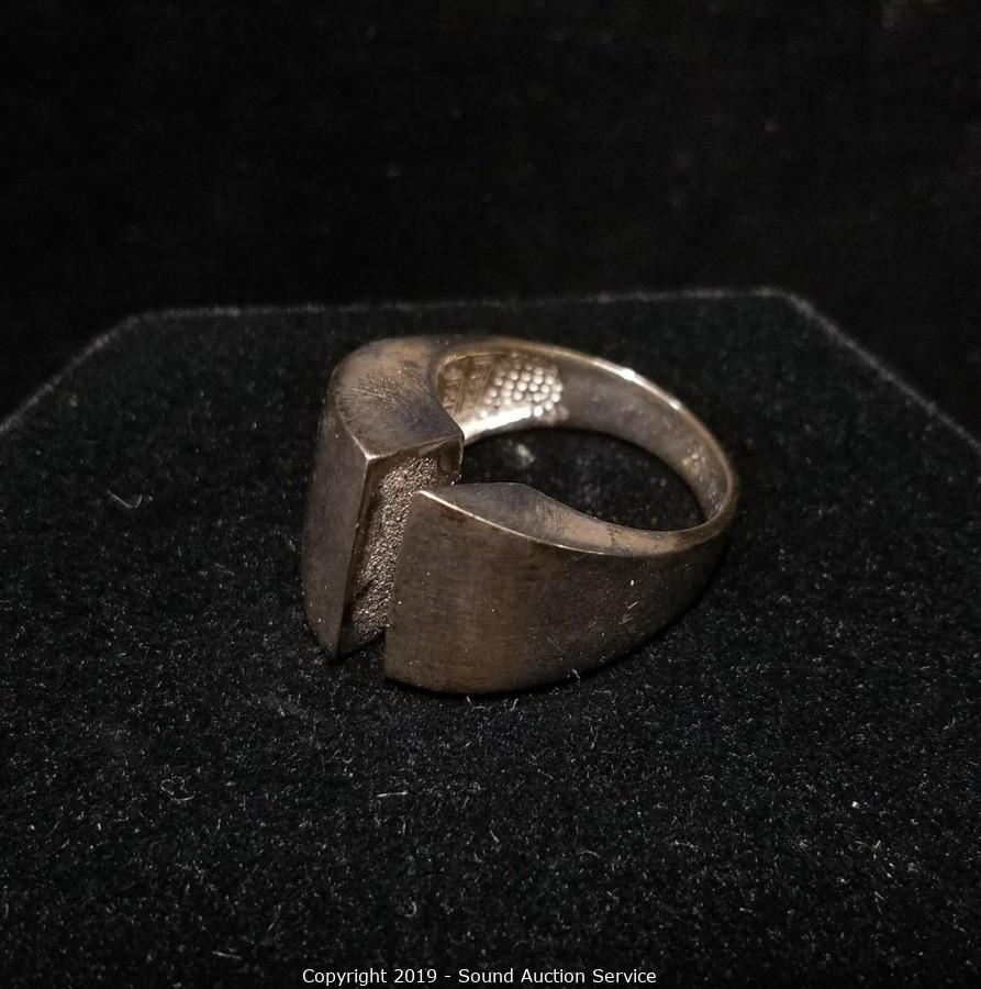 12/12/19 James, Blain & Others Multi-Estate Auction