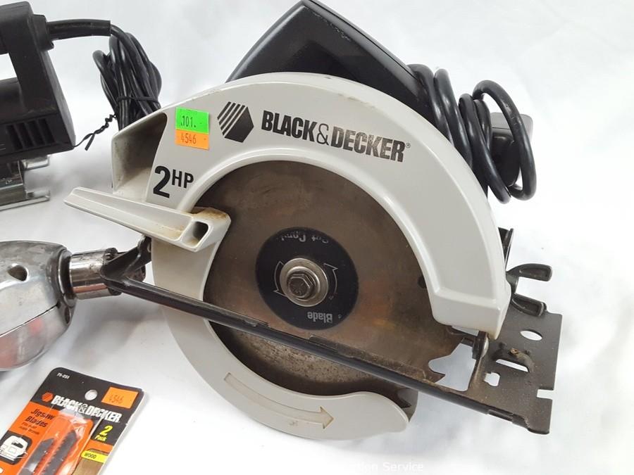 Black & Decker 2Hp Circular Saw - Roller Auctions