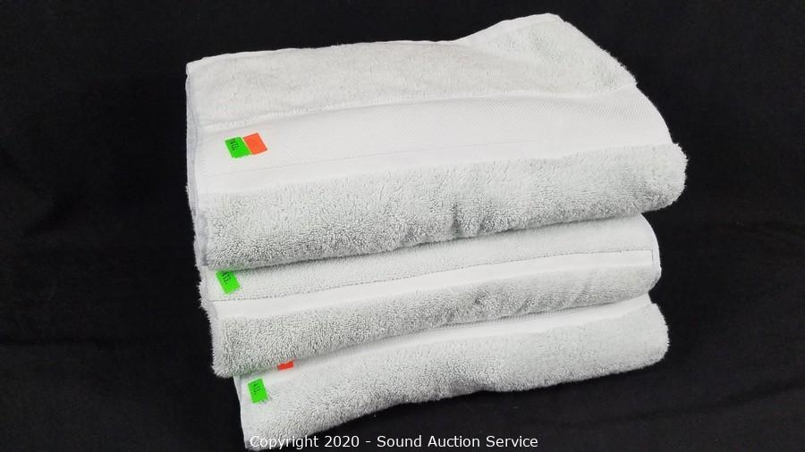 Body Lux Bath & Hand Towel Set – Green Spade Oil Co.