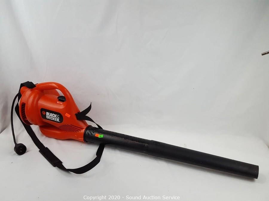 Sold at Auction: Black & Decker Electric Leaf Blower