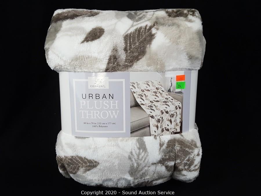 Urban plush best sale throw life comfort